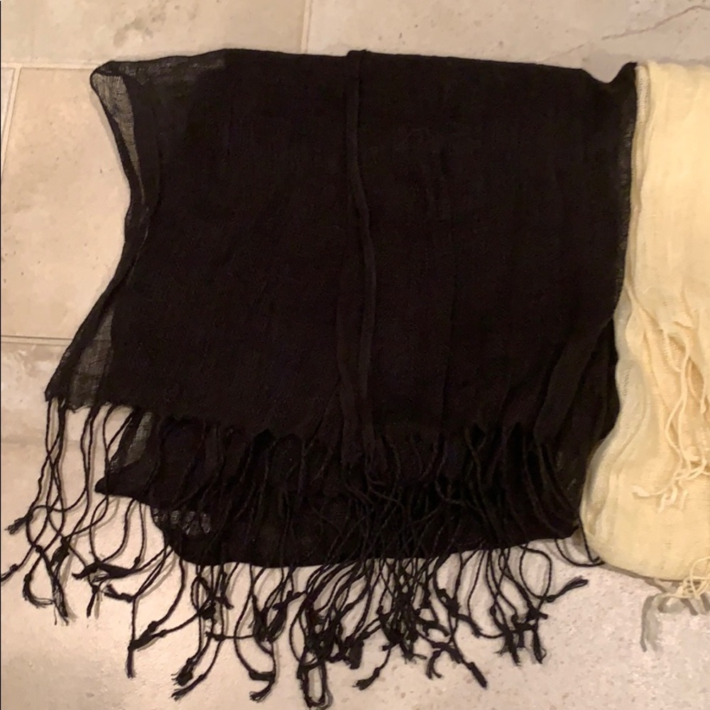 Linen Scarves - Picture 2 of 4